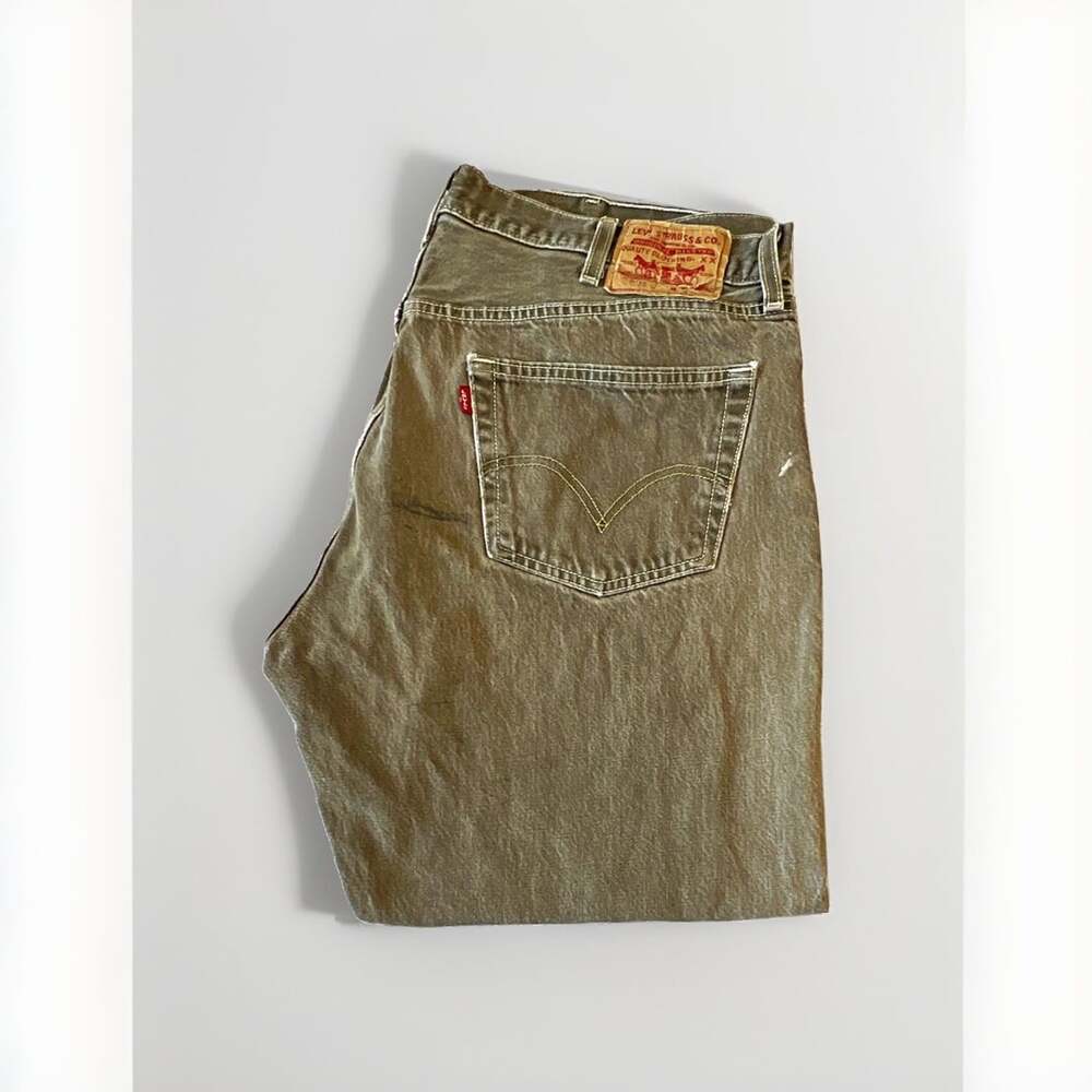Levi's 501 Men's Green Medium Wash Denim Straight Fit Button Fly 5-Pocket Jeans
